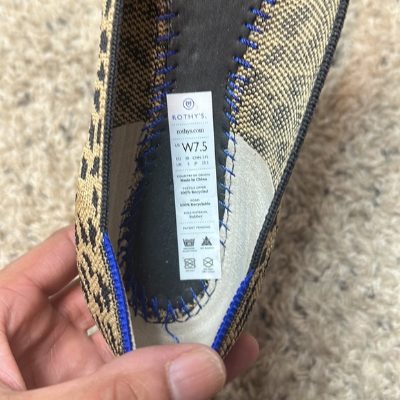 Rothy's “The Point” Desert Cat Cheetah Print Size 7.5 - Picture 12 of 12